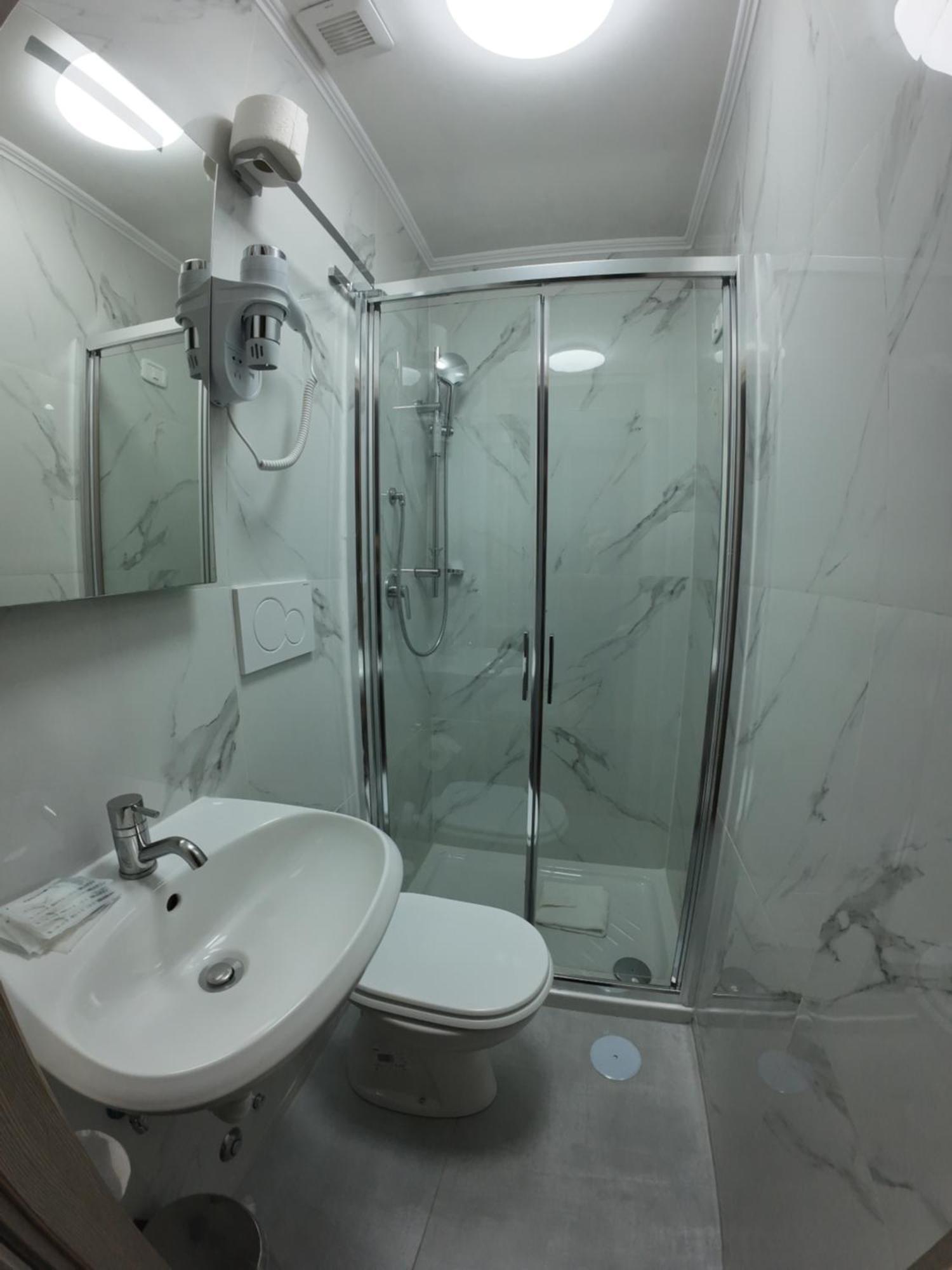 Kaydee Guesthouse Rome Luaran gambar